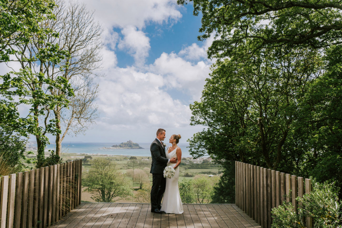 15% off weddings at Tremenheere Sculpture Gardens