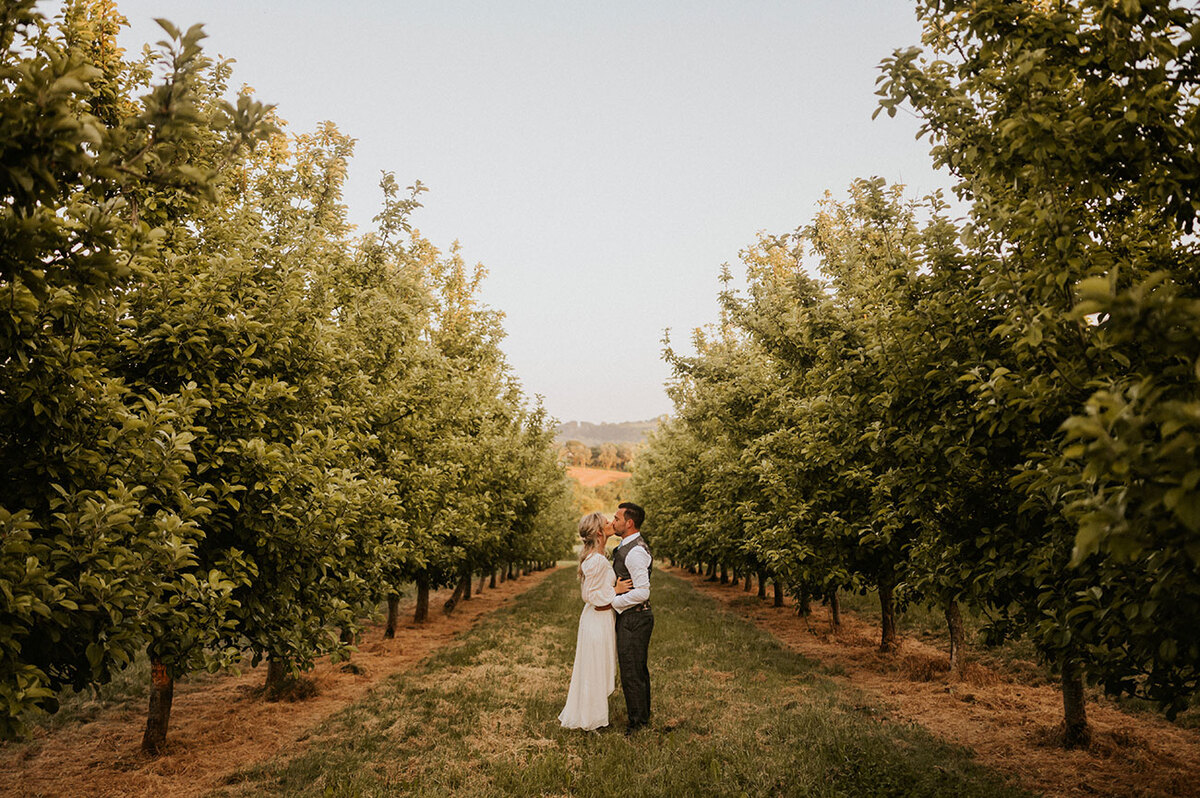 Wedding at Harefield Barn, Devon