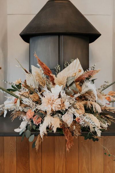 Free-spirited wedding styling, Devon