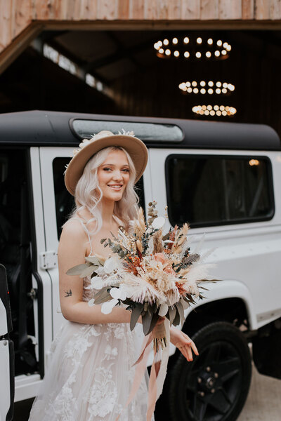 Free-spirited wedding styling, Devon