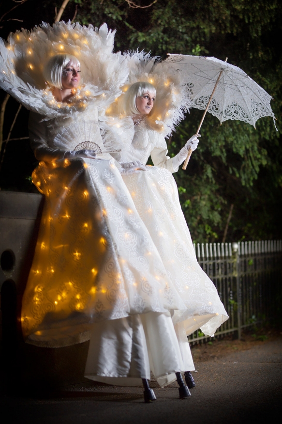 Scarlett Entertainment Stilt Walkers 3