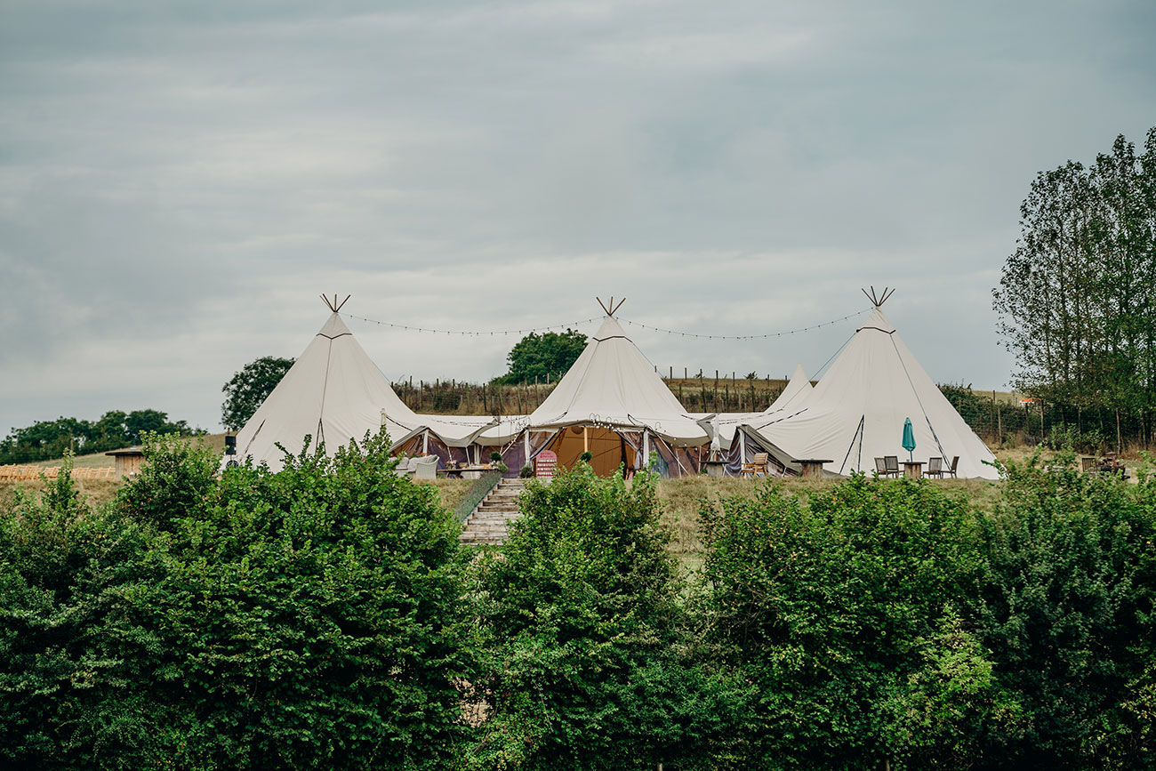 Deer Farm Tipi Wedding Rebecca And Tom 67