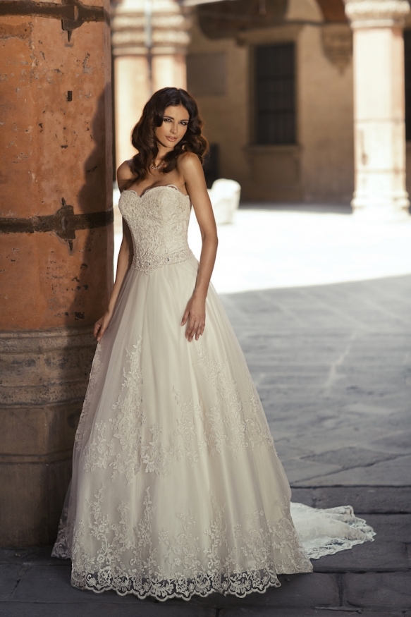 Nude Wedding Dresses1