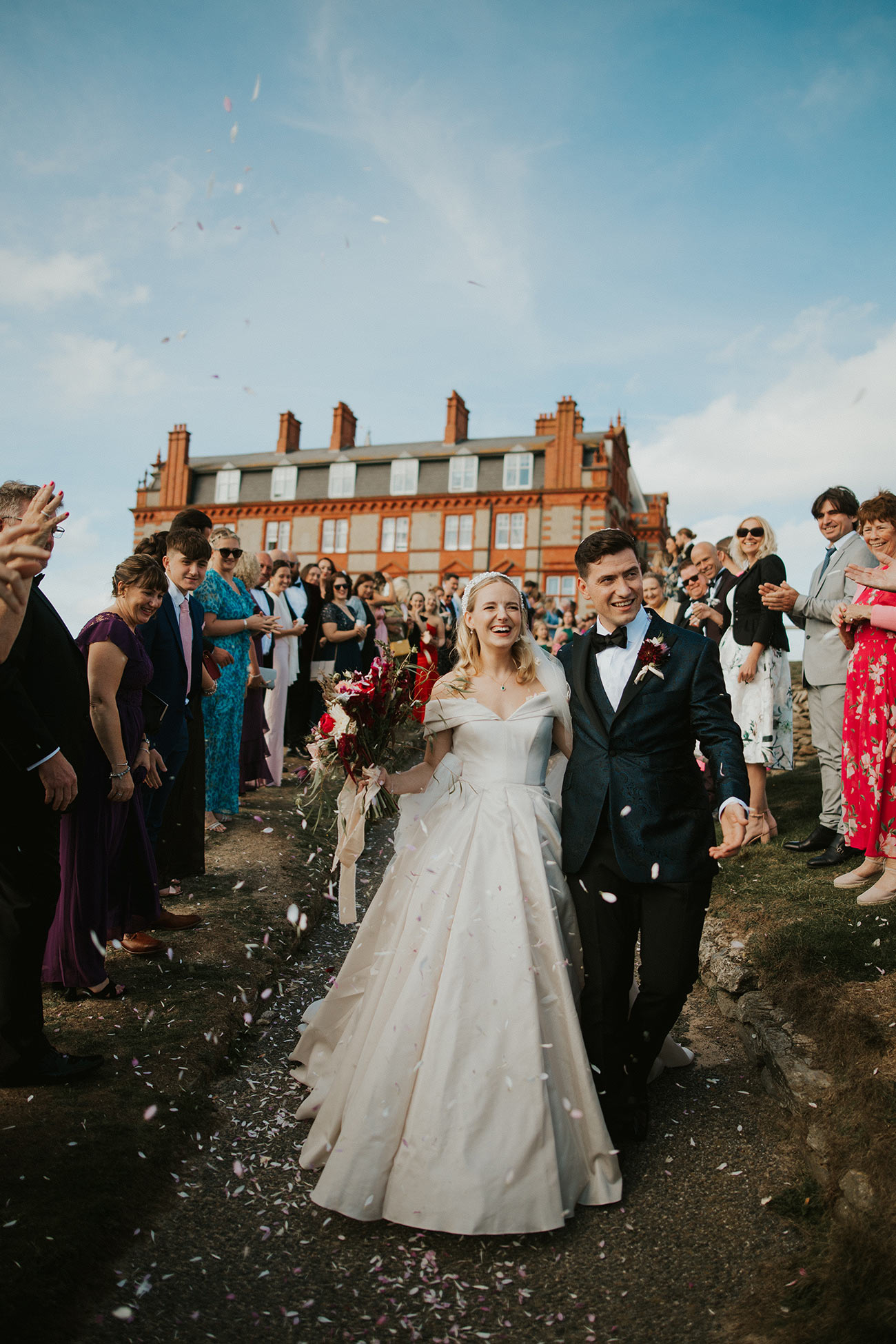 Real Wedding The Headland Cornwall Bride Groom Coastal18